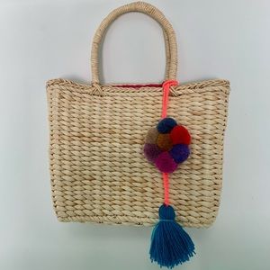 Summer Straw Tote Bag Lined in Pink Fabric.